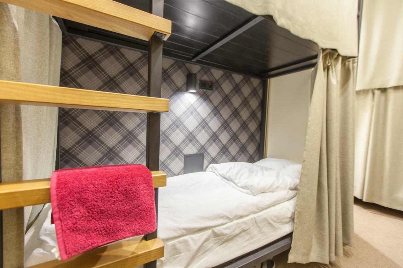 Nap & Rest Hostel Киев Экстерьер фото